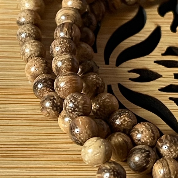 Sandalwood Petrified Wood Mala Beads Prayer Bead Natural Wood Beads - Picture 2 of 4